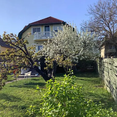 Haus Kristina Guest house 3*