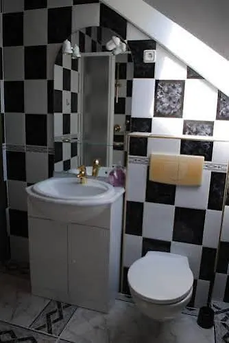 בית הארחה Haus Kristina