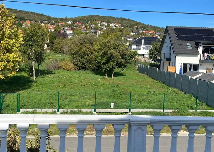 Haus Kristina בית הארחה 3*